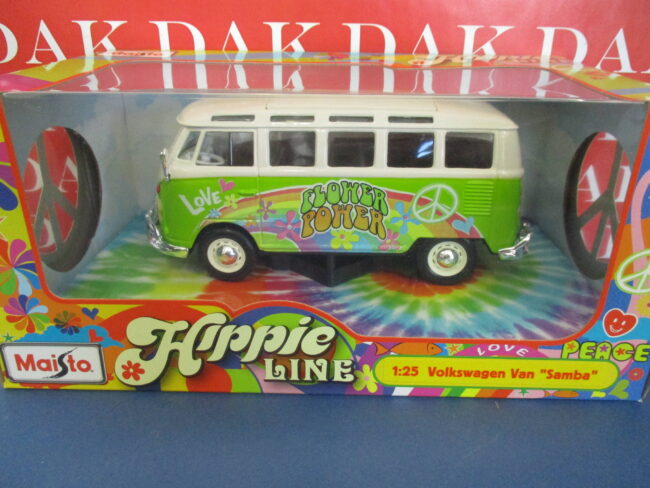 Die cast 1/24 1/25 Modellino Furgone Van Volkswagen T1 Samba Hippie Green Maisto - immagine 4
