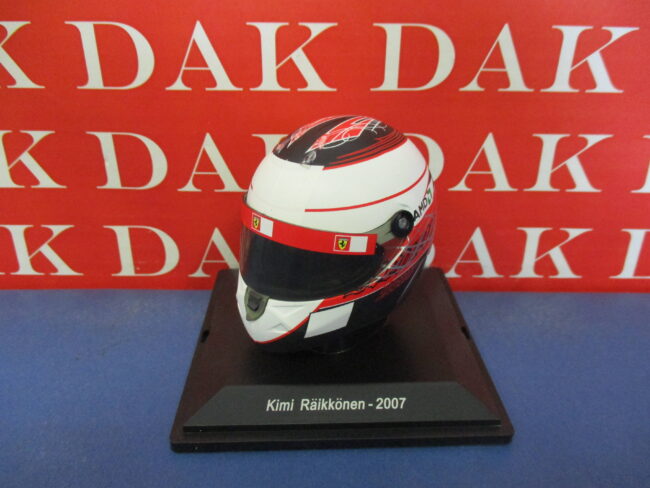 1/5 Modellino Casco Helmet Kimi Raikkonen Ferrari 2007 - immagine 3