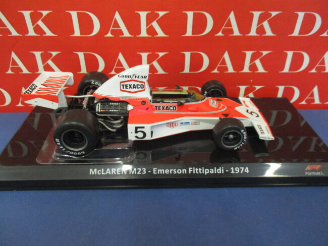 Die cast 1/24 Modellino Auto F1 McLaren M23 1974 E. Fittipaldi - immagine 2