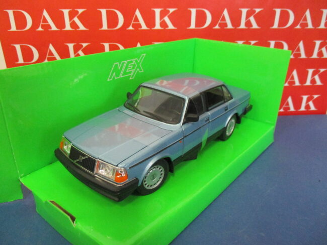 Die cast 1/24 Modellino Auto Volvo 240 GL by Welly - immagine 2