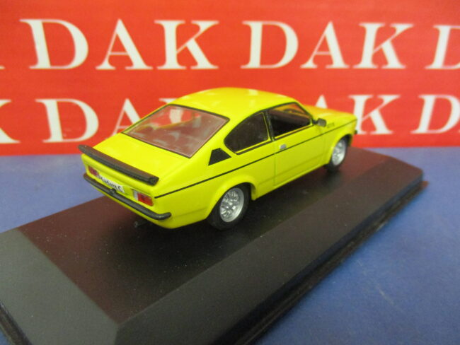 Die cast 1/43 Modellino Auto Opel Kadett C Coupe GT/E by White Box - immagine 3