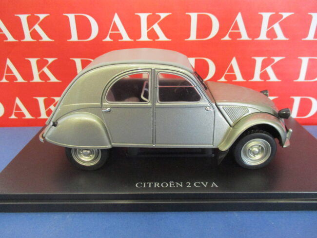 Die cast 1/24 Modellino Auto Citroen 2CV A 1948