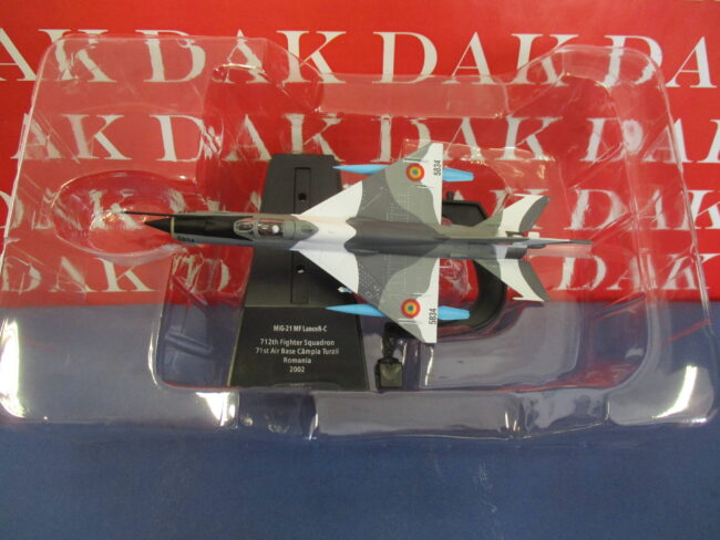 Die cast 1/100 Modellino Aereo Aircraft MiG-21 MF LanceR-C 712 Sq. Romania 2002 - immagine 4