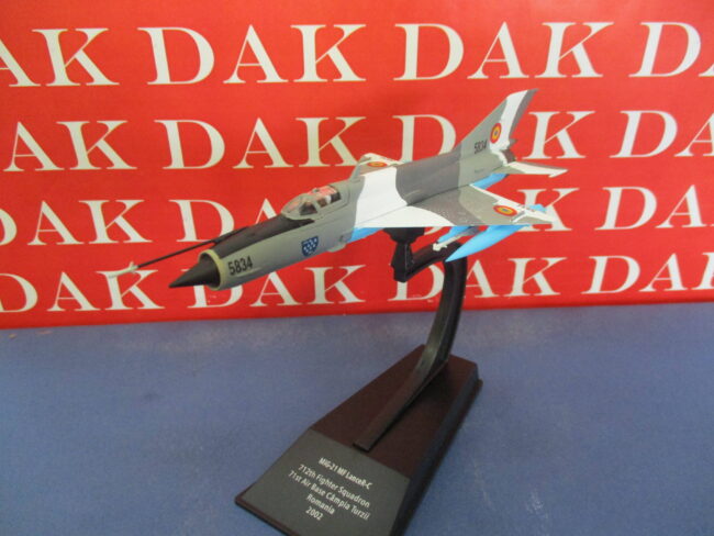 Die cast 1/100 Modellino Aereo Aircraft MiG-21 MF LanceR-C 712 Sq. Romania 2002 - immagine 2