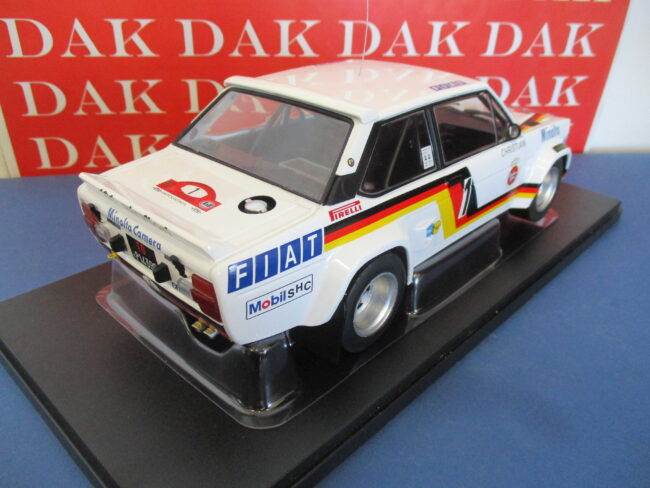 Die cast 1/18 Modellino Auto Fiat 131 Abarth Rally Hunsruck 1979 W. Rohrl by Ixo - immagine 3