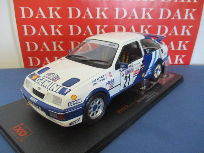 Die cast 1/18 Modellino Auto Ford Sierra RS Cosworth Rally RAC 1989 J. McRae Ixo - immagine 2