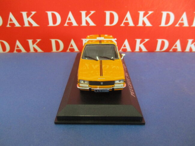Die cast 143 Modellino Auto Taxi Peugeot 504 Lagos 1977 - immagine 3