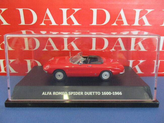 Die cast 1/43 Modellino Auto Alfa Romeo Spider Duetto 1600 Rosso 1966 Maxi Car - immagine 4