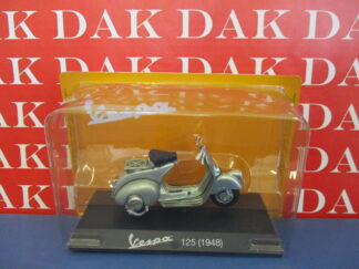 Die cast 1/18 Modellino Motorino Scooter Vespa 125 1948