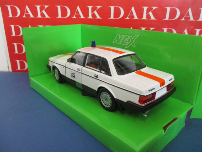 Die cast 1/24 Modellino Auto Polizia Polizia Volvo 240 GL Belgio 1986 by Welly - immagine 3