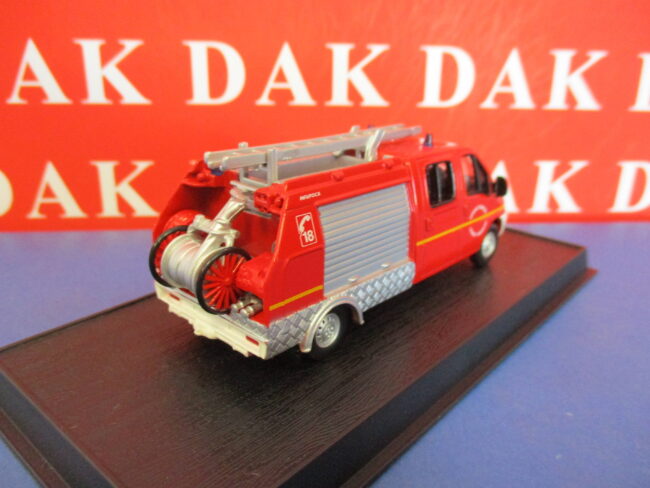 Die cast 1/57 Modellino Furgone Pompieri Fiat Ducato VPI 2002 France - immagine 3