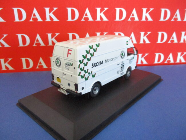 Die cast 1/43 Modellino Furgone Volkswagen LWB LT45 Rally Skoda Motorsport 1985 - immagine 3