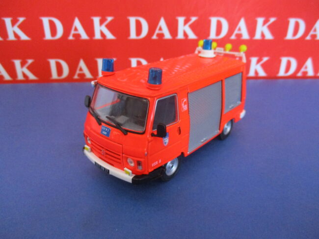 Die cast 1/43 Modellino Furgone Pompieri Peugeot J9 VSR BBP France - immagine 2