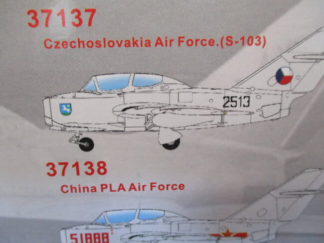 1/72 Modellino Aereo Aircraft Mig-15 UTI Czechoslovakia Air Force by Easy Model - immagine 6