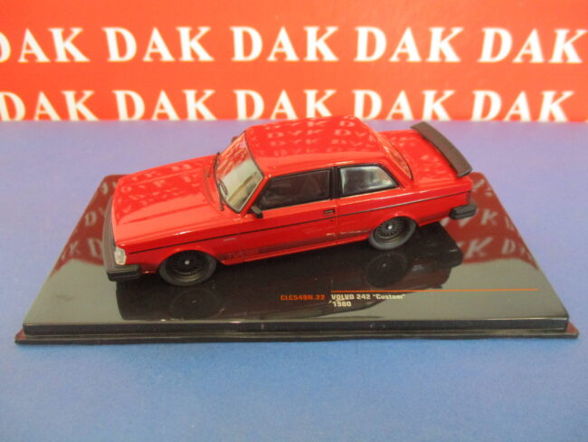 Die cast 1/43 Modellino Auto Volvo 242 Custom Red 1980 by Ixo