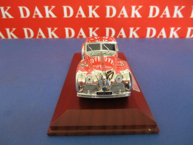 Die cast 1/43 Modellino Auto Alfa Romeo 6C 2500 SS 1939 cromata - immagine 3