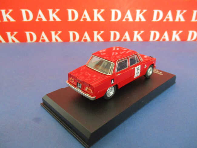 Die cast 1/43 Modellino Auto Alfa Romeo Giulia TI Super 6H Buenos Aires 1990 - immagine 4