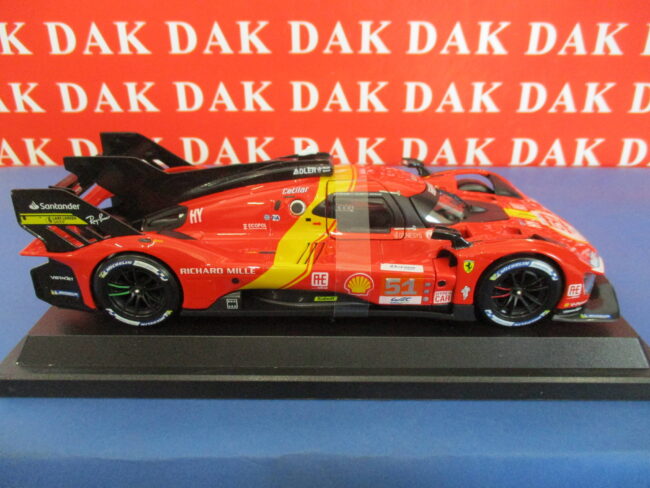Die cast 1/24 Modellino Auto Ferrari 499P 24H Le Mans 2023 A. PierGuidi - immagine 5