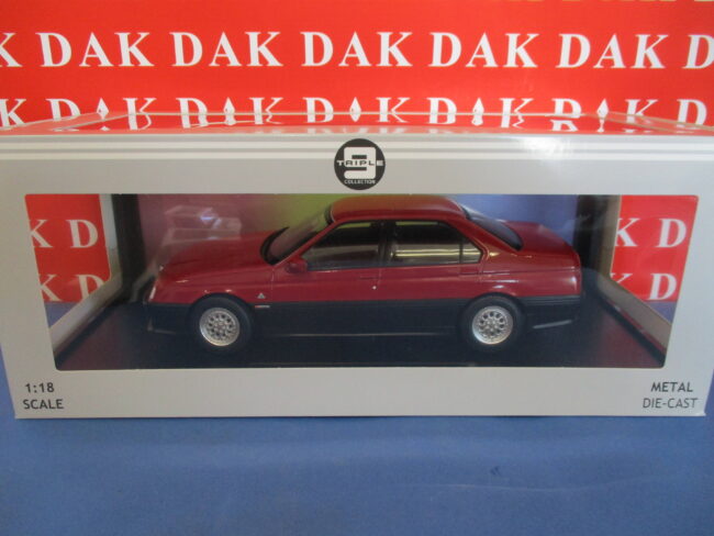 Die cast 1/18 Modellino Auto Alfa Romeo 164 Q4 Red 1994 by Triple9 - immagine 6