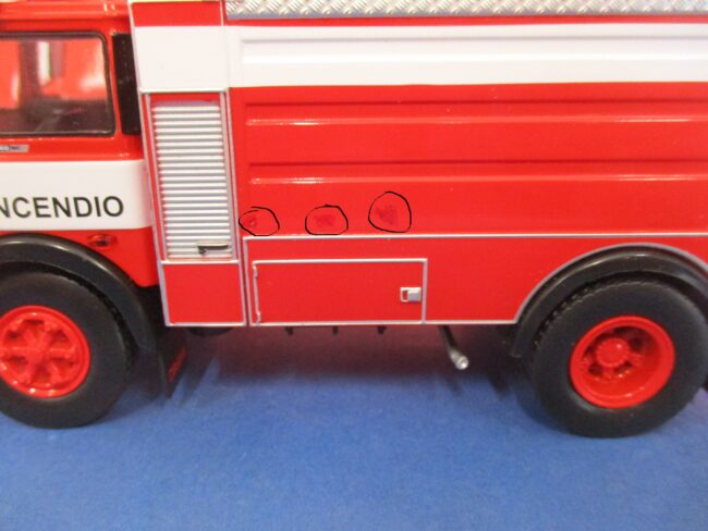Die cast 1/43 Modellino Camion Truck OM 160 Pompieri 1974 Difetto - immagine 2