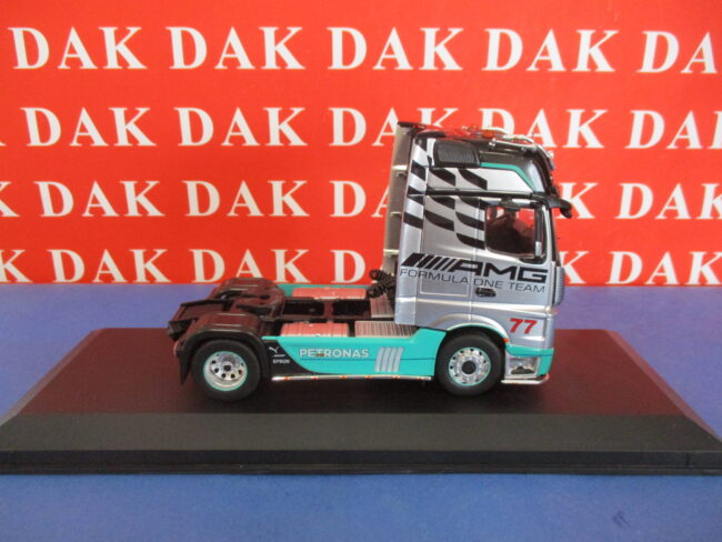 Die cast 1/43 Modellino Camion Truck Mercedes Actros MP4 F1 Team 2012 - immagine 4