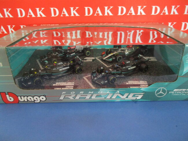 Die cast 1/43 Set Modellini Auto F1 Mercedes-AMG F1 W12 W13 W14 by Burago - immagine 4