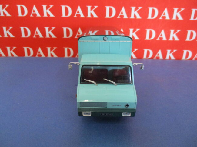 Die cast 1/43 Modellino Camion Truck Berliet Stradair 10 Trasporto Maiali - immagine 3