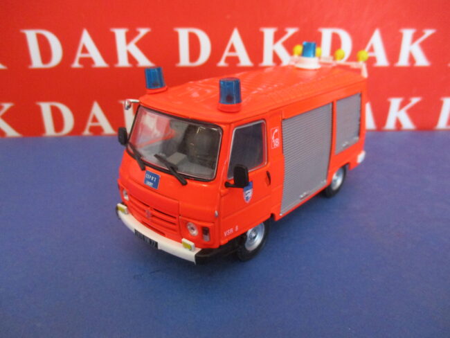Die cast 1/43 Modellino Furgone Pompieri Peugeot J9 VSR - immagine 2