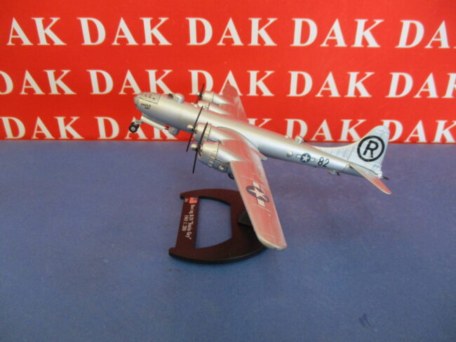 Die cast 1/200 Modellino Aereo Aircraft Boeing B-29 Enola Gay 1945